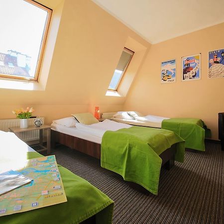 ורוצלב Glow Hostel מראה חיצוני תמונה