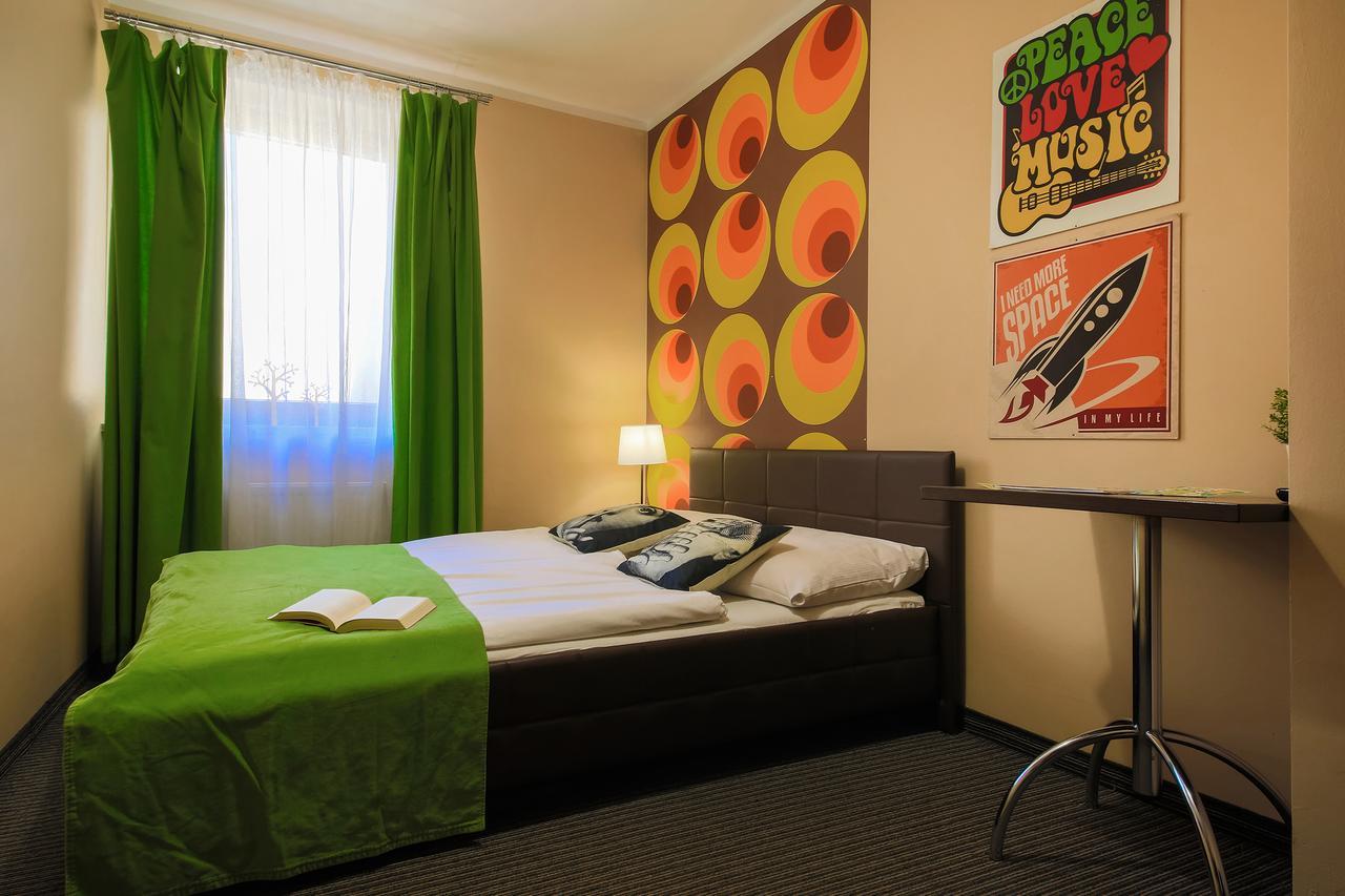 ורוצלב Glow Hostel מראה חיצוני תמונה