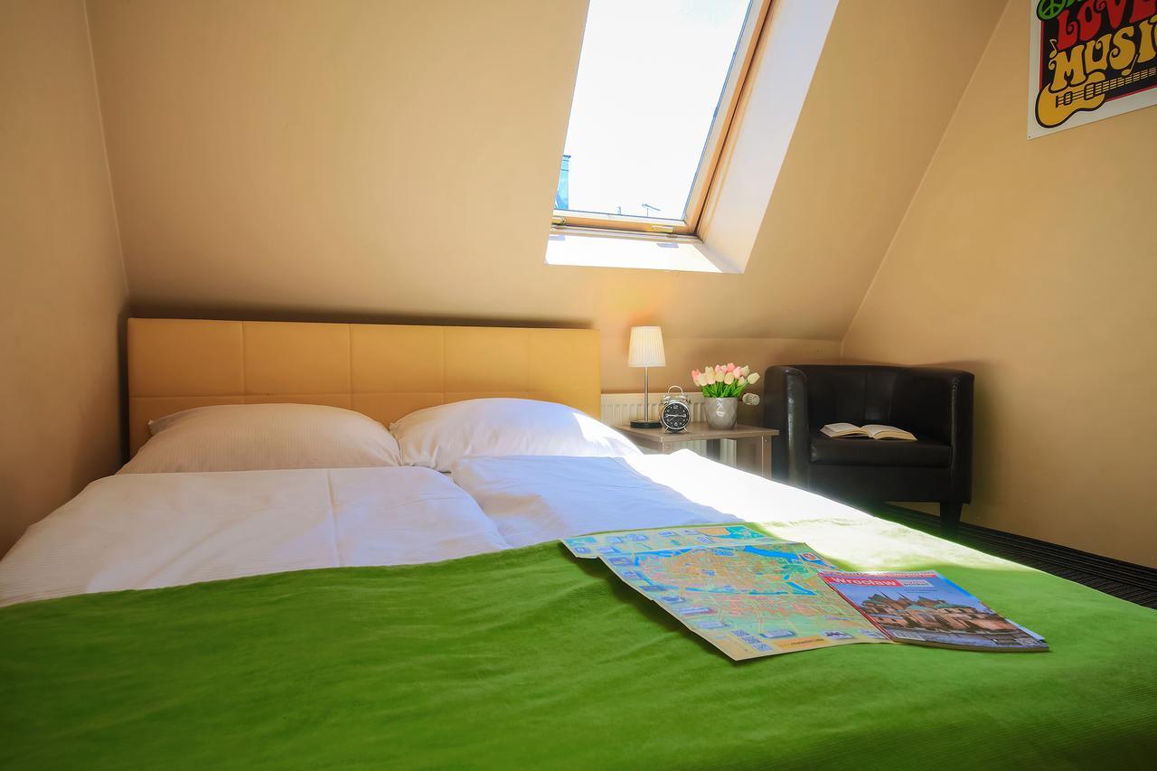ורוצלב Glow Hostel מראה חיצוני תמונה