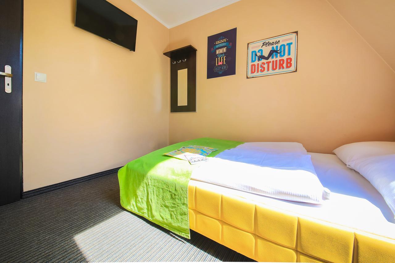 ורוצלב Glow Hostel מראה חיצוני תמונה