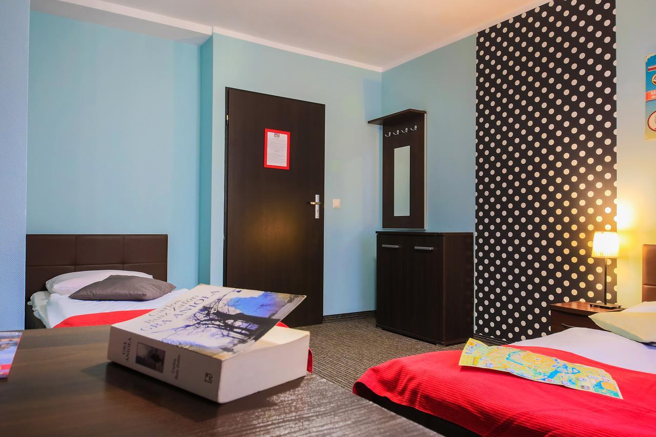 ורוצלב Glow Hostel מראה חיצוני תמונה