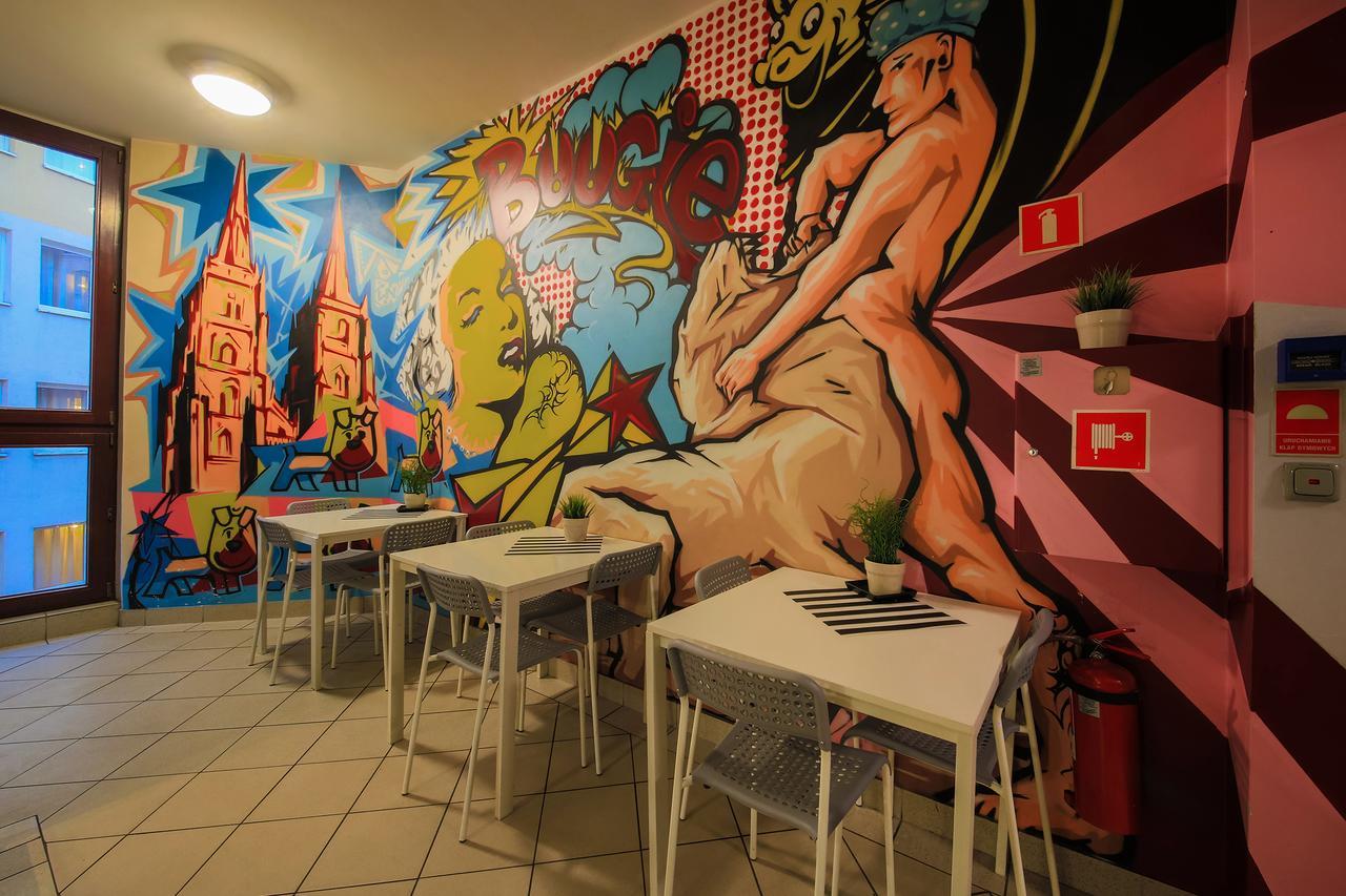 ורוצלב Glow Hostel מראה חיצוני תמונה