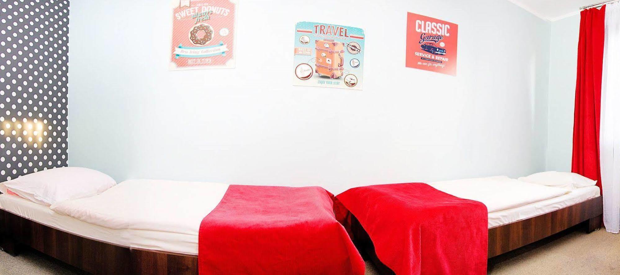ורוצלב Glow Hostel מראה חיצוני תמונה